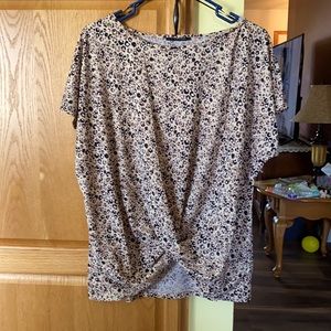 Beautiful never wore, animal print shirt